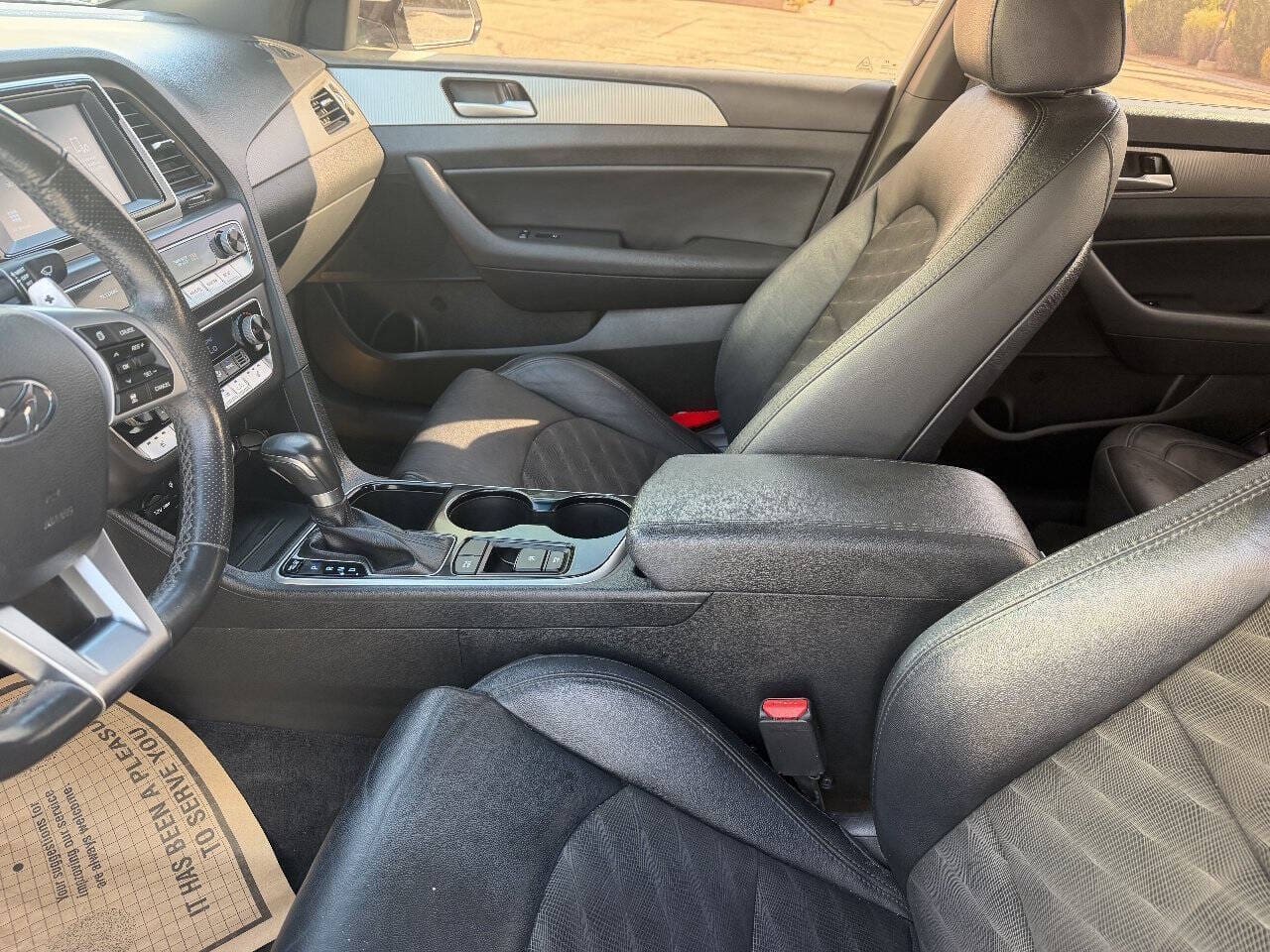 2018 Hyundai Sonata - Image 10