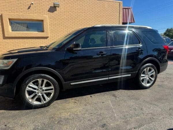 2016 Ford Explorer
