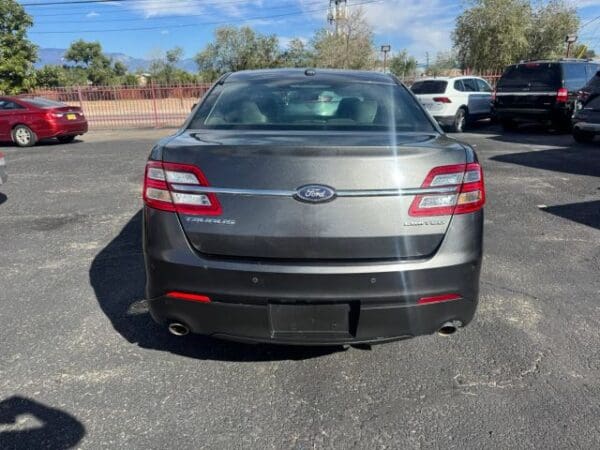 2019 Ford Taurus