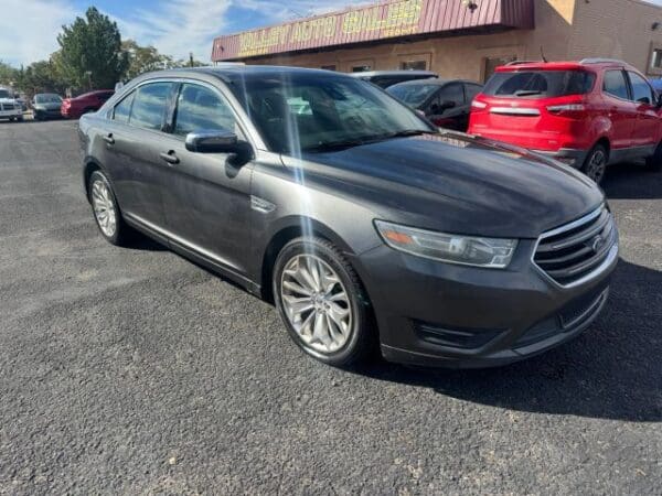 2019 Ford Taurus