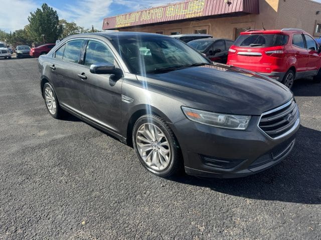 2019 Ford Taurus - Image 2