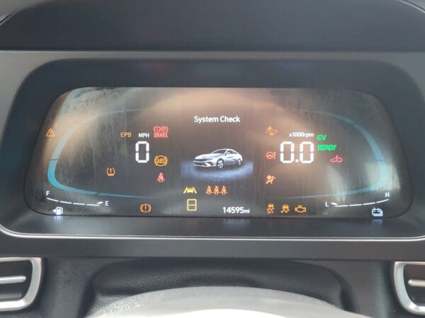 2025 Hyundai Elantra Hybrid