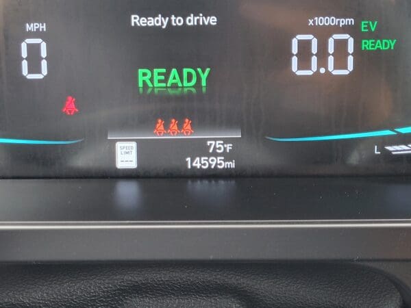 2025 Hyundai Elantra Hybrid