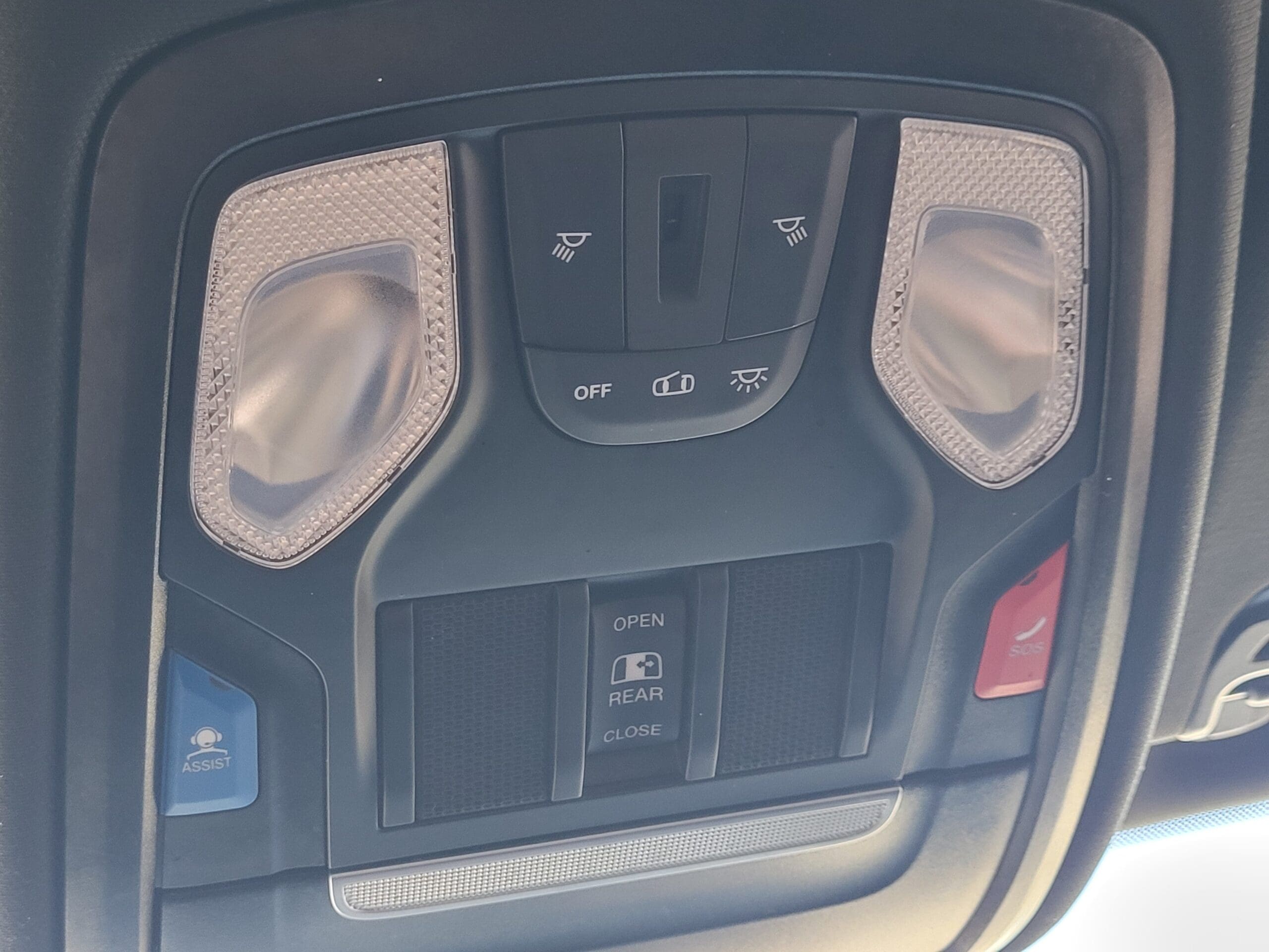 2023 Ram 1500 - Image 30