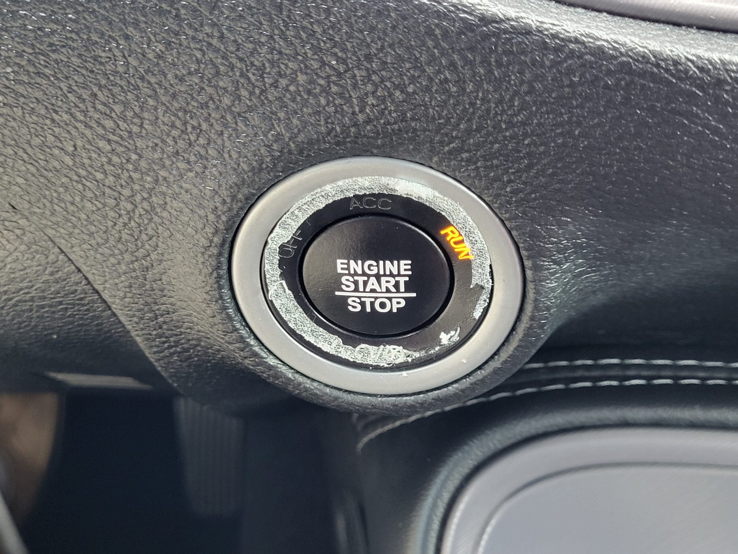 2023 Dodge Challenger - Image 19