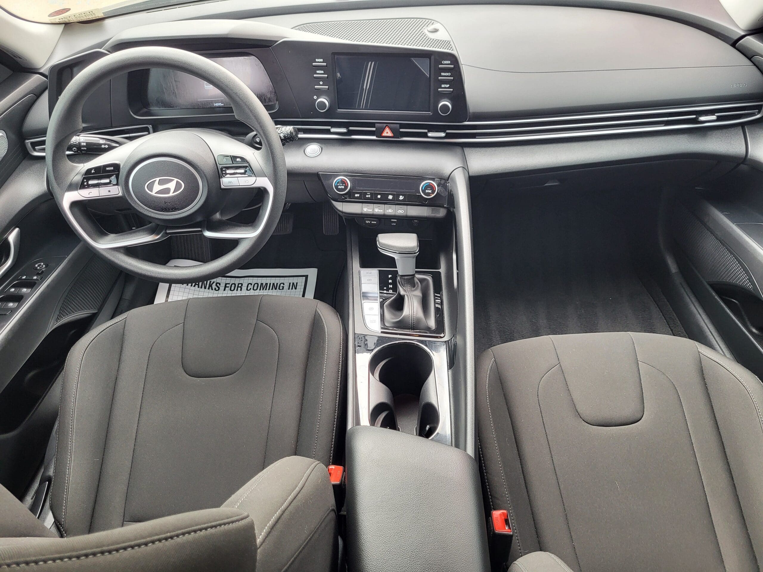 2025 Hyundai Elantra Hybrid - Image 28