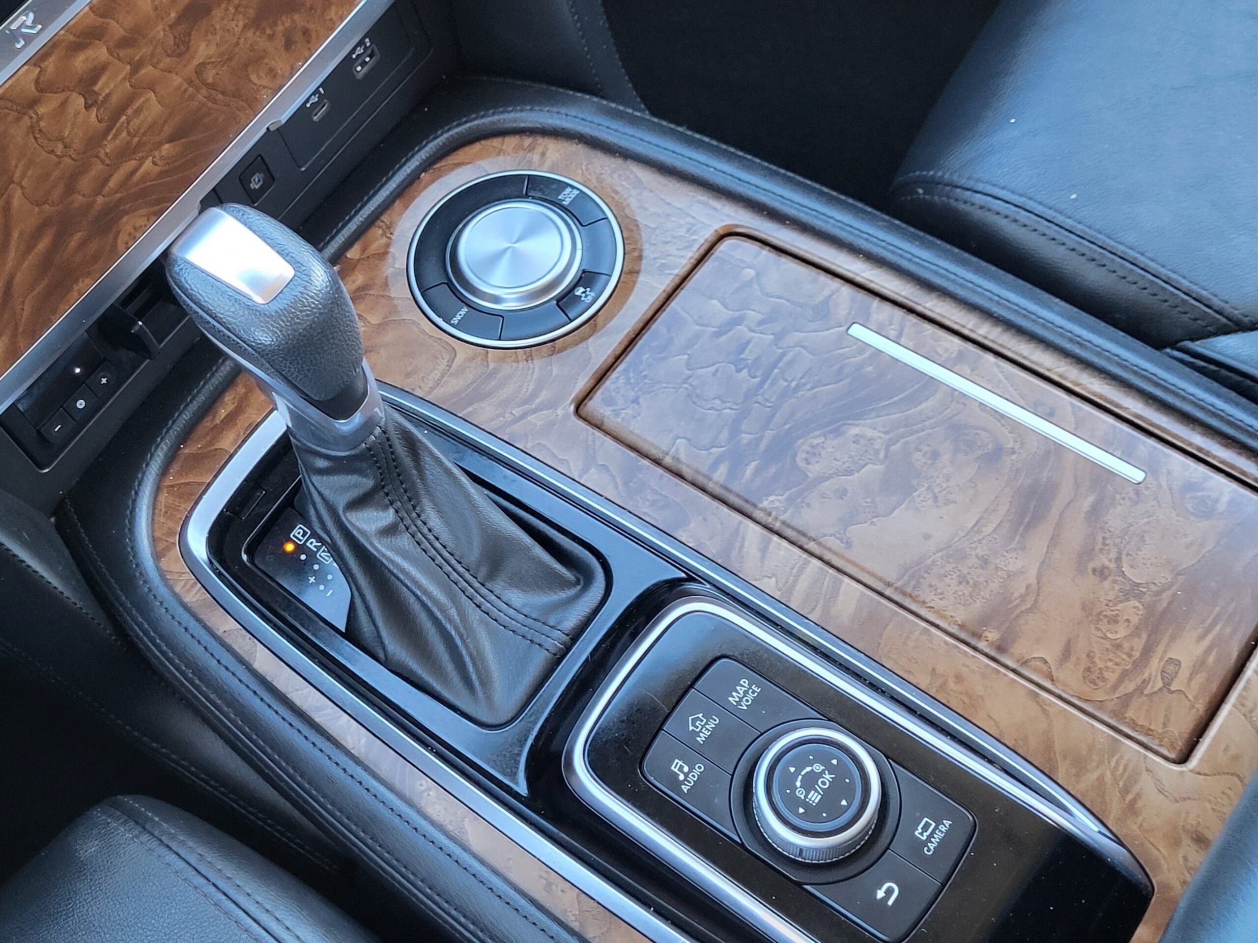 2022 Nissan Armada - Image 18