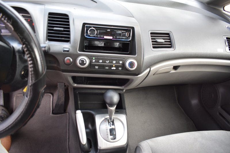 2006 Honda Civic - Image 11