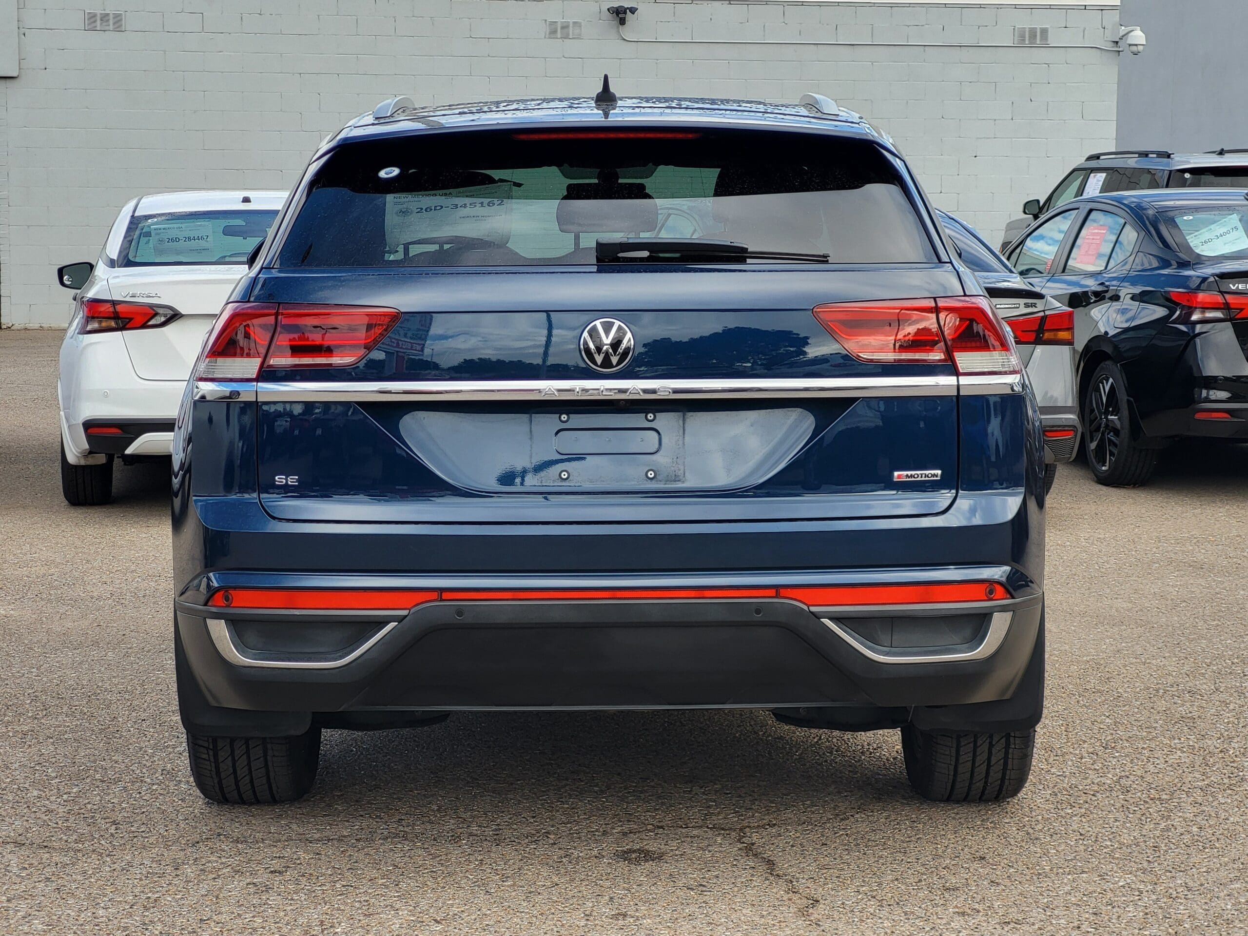 2022 Volkswagen Atlas Cross Sport - Image 5