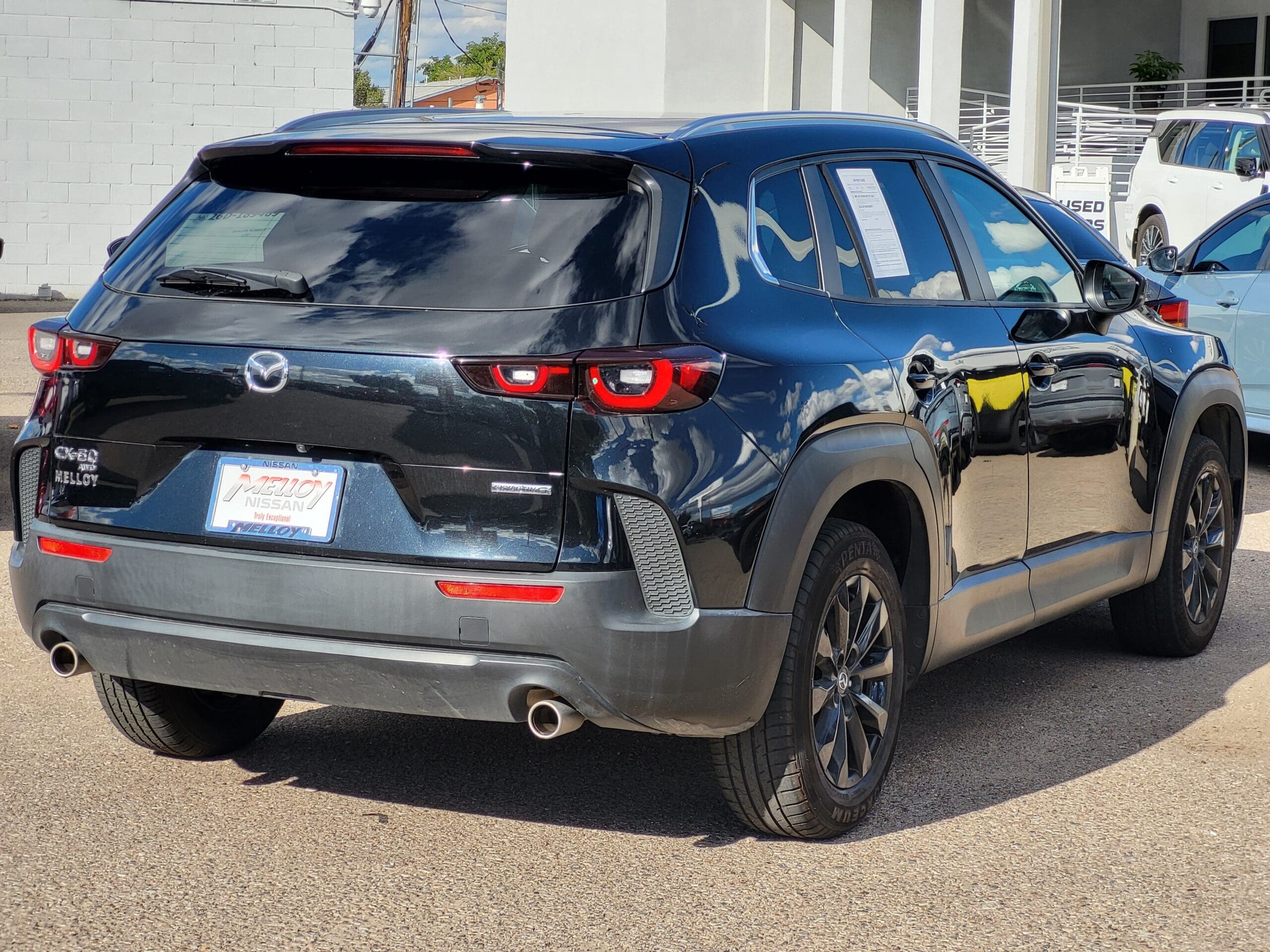 2025 Mazda CX-50 - Image 4