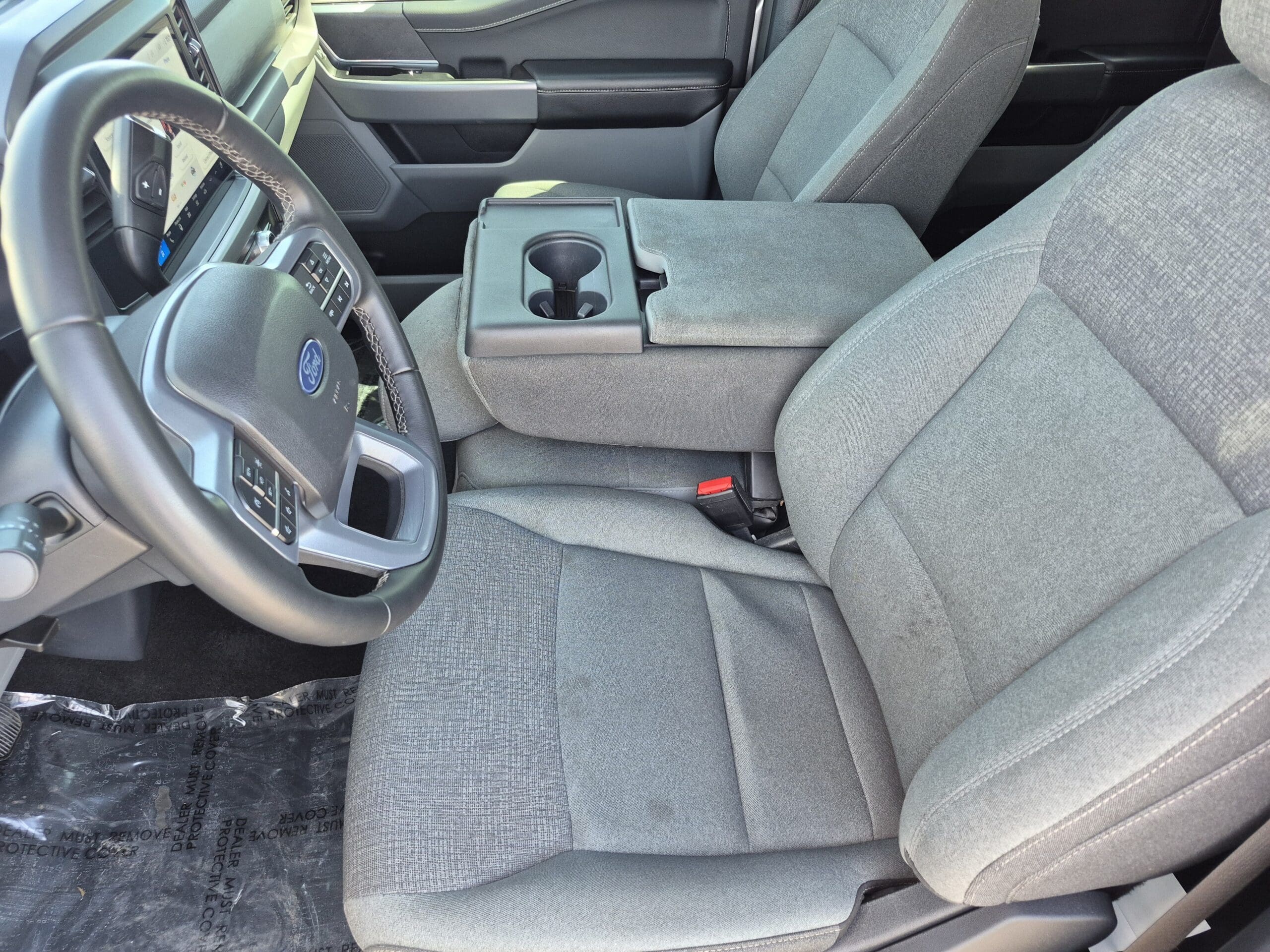 2025 Ford F-150 - Image 19