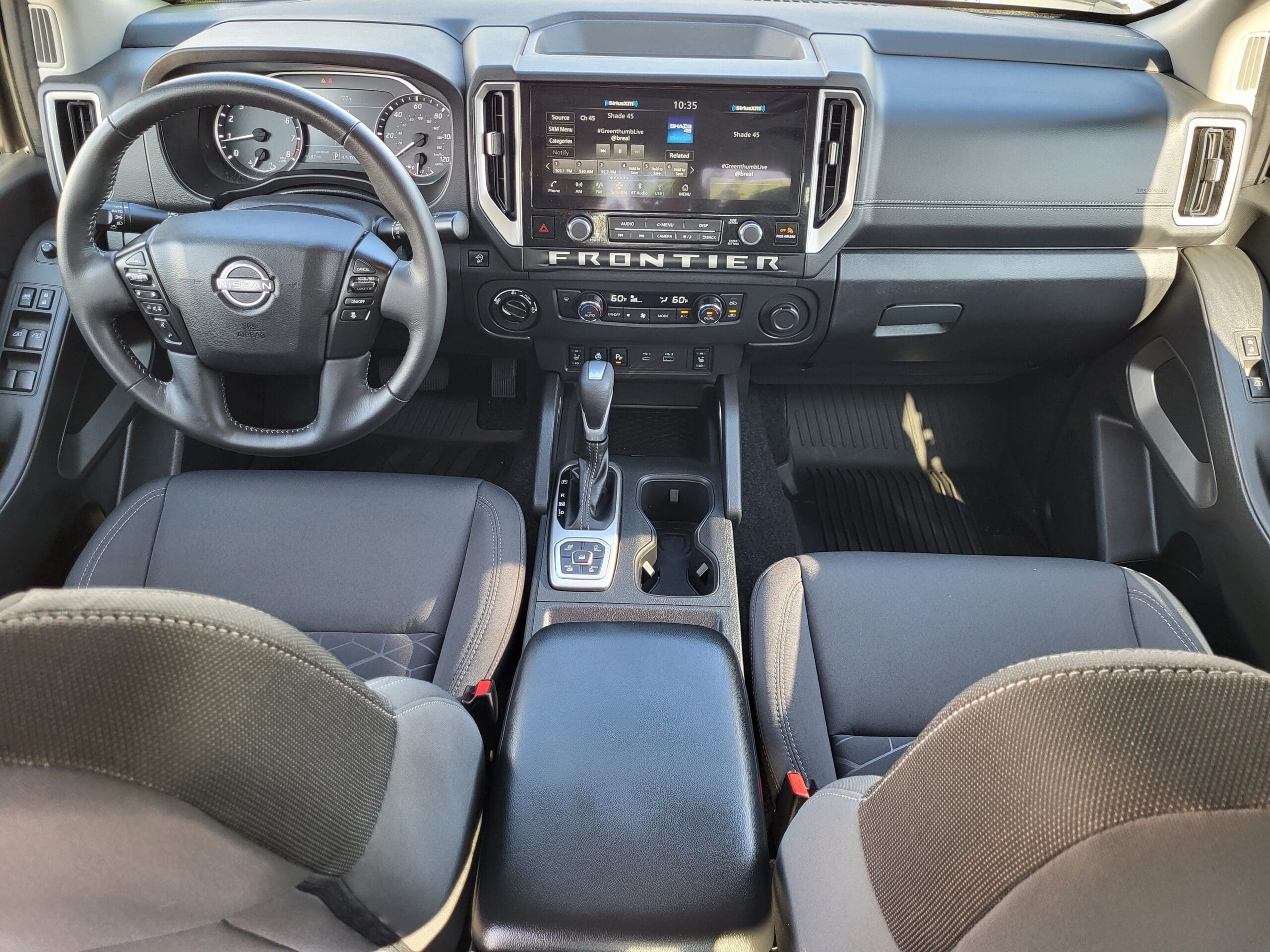 2026 Nissan Frontier - Image 29