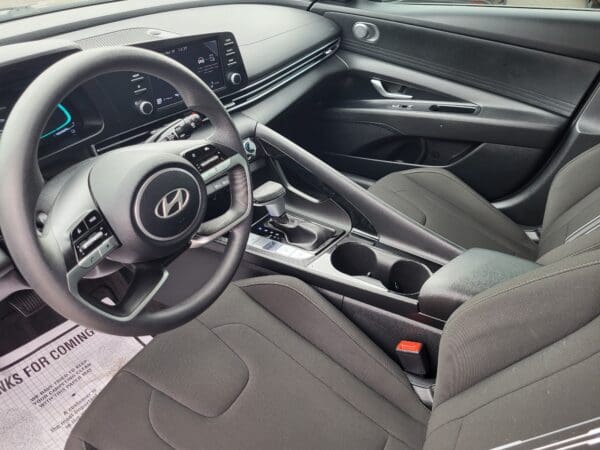 2025 Hyundai Elantra Hybrid