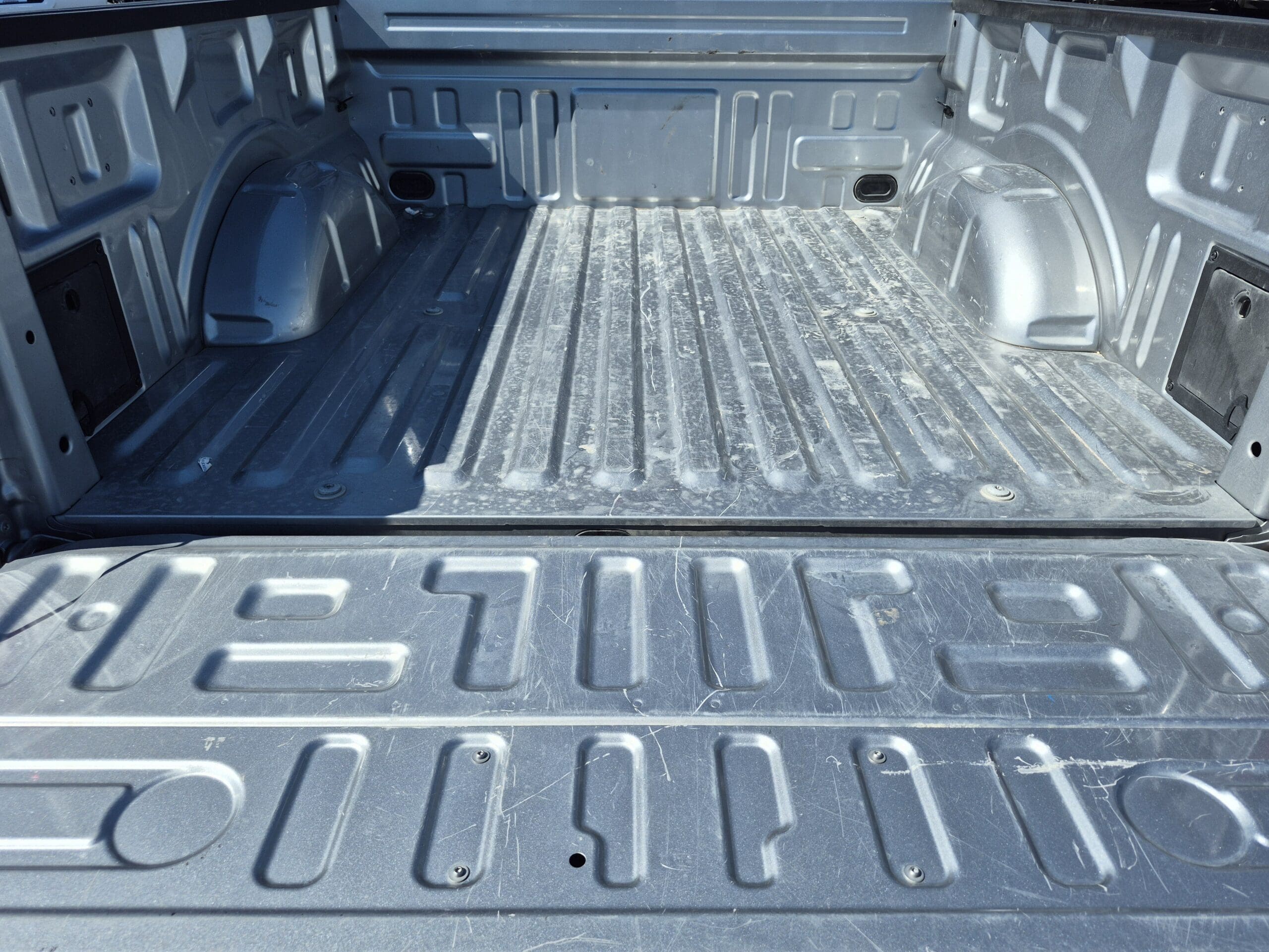 2025 Ford F-150 - Image 23