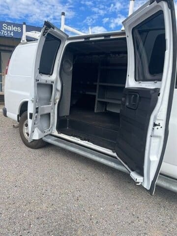 2019 Chevrolet Express 2500 - Image 12