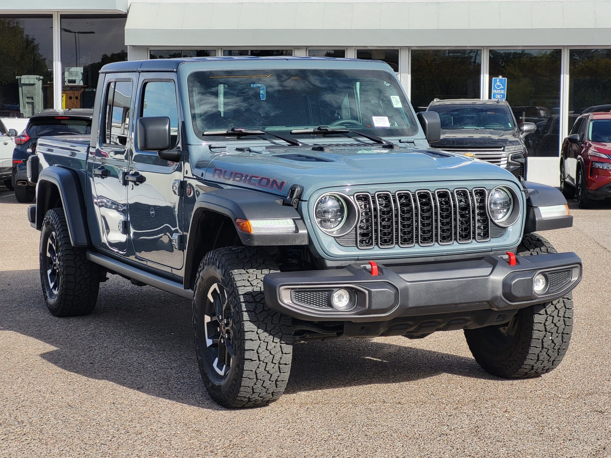 2026 Jeep Gladiator - Image 2