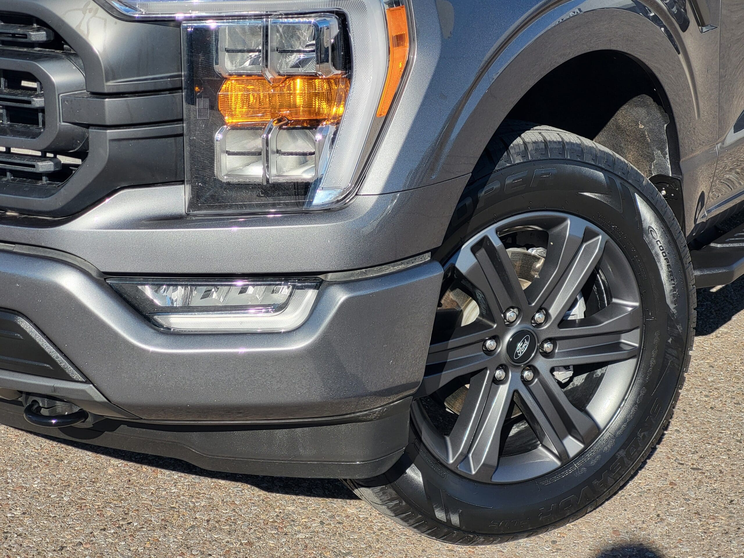 2023 Ford F-150 - Image 8