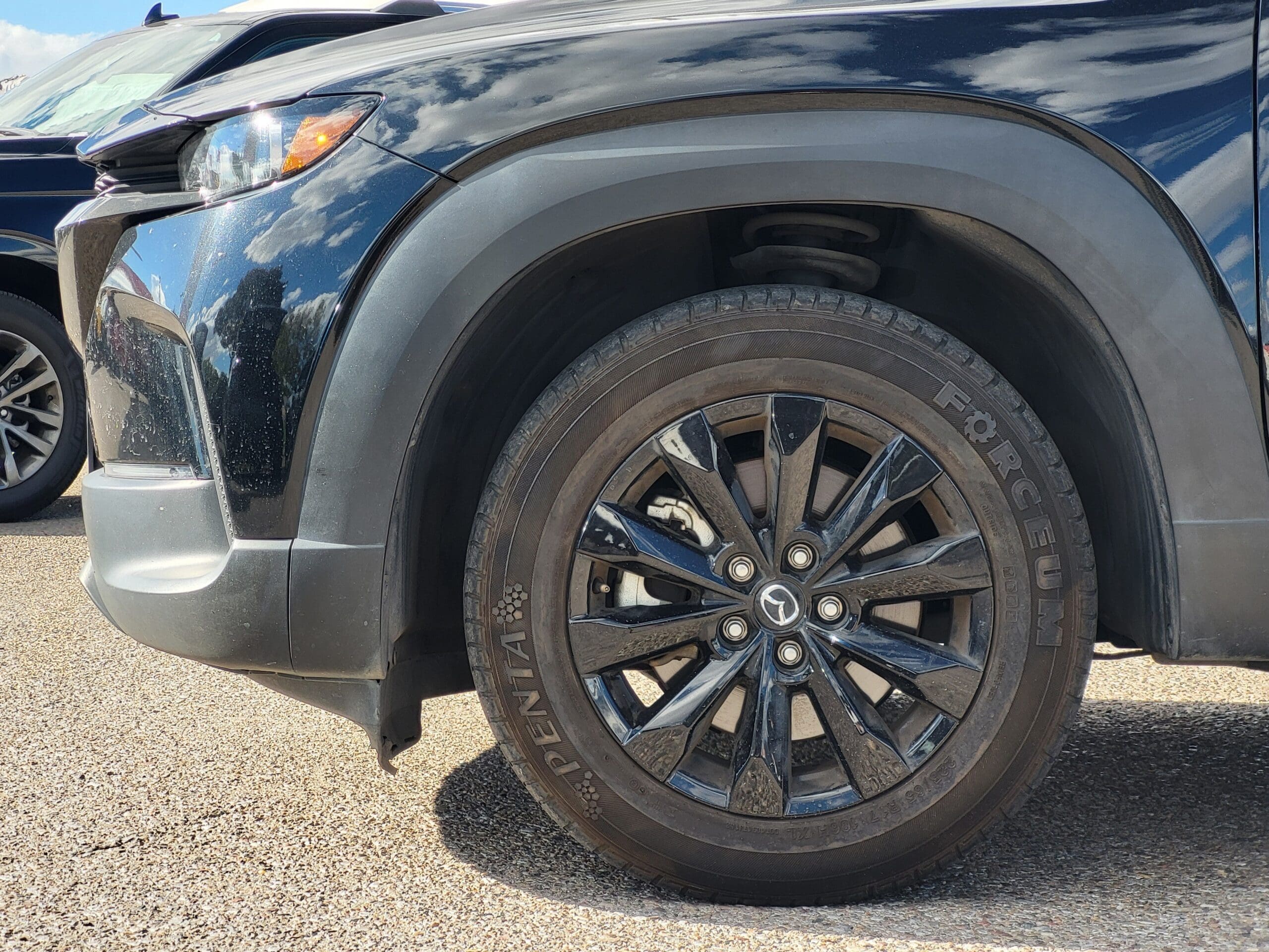 2025 Mazda CX-50 - Image 7