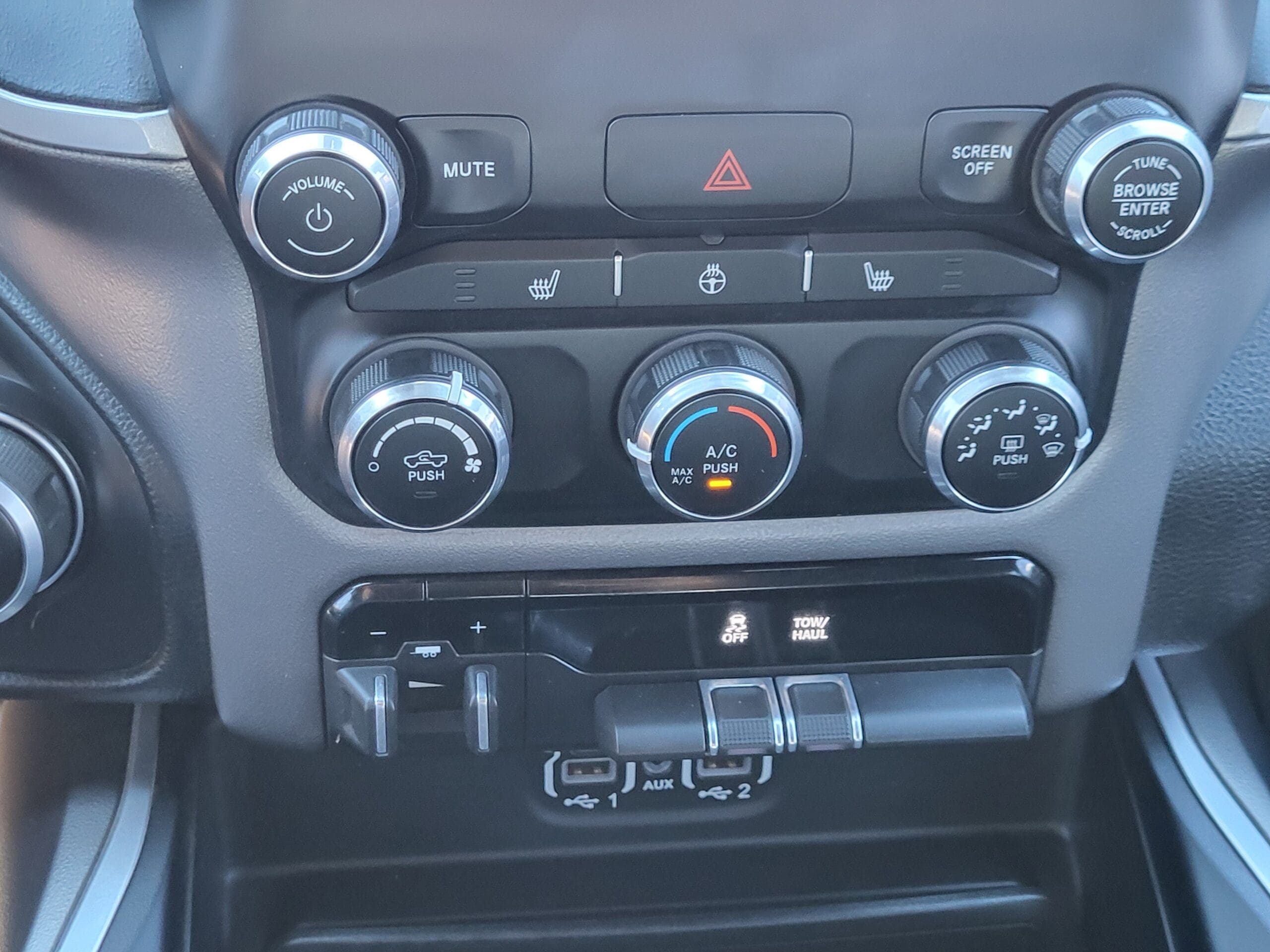 2023 Ram 1500 - Image 14