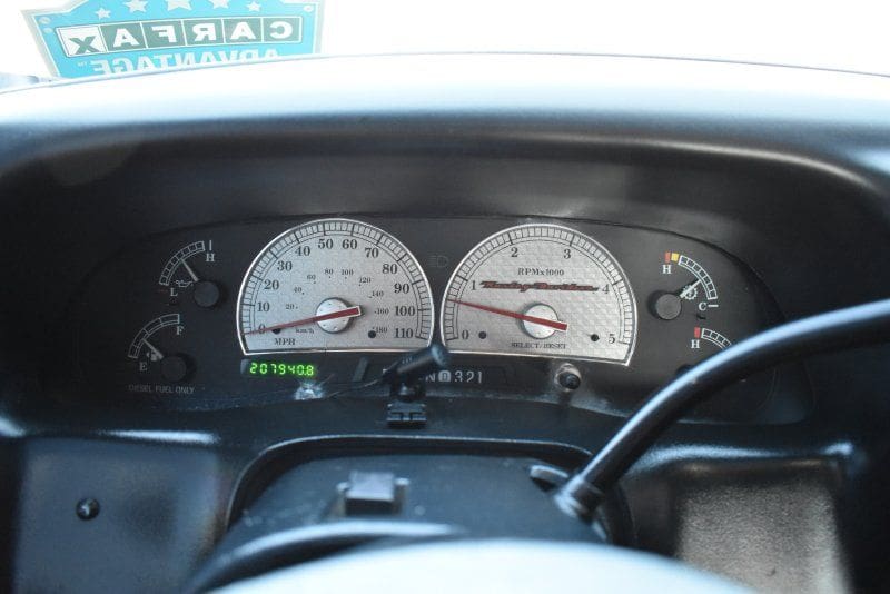 2004 Ford F-350 - Image 12