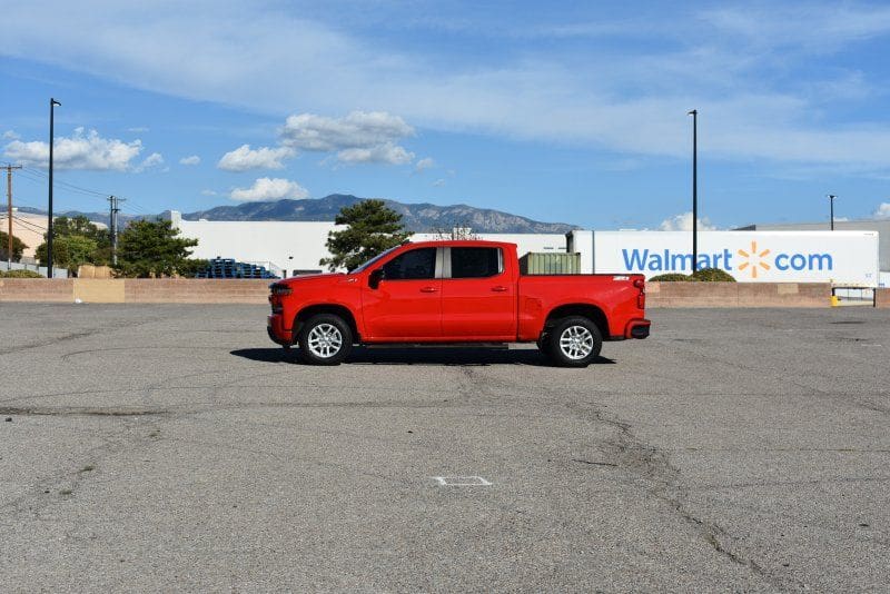 2020 Chevrolet Silverado 1500 - Image 4
