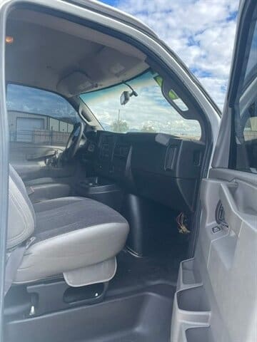 2019 Chevrolet Express 2500 - Image 9