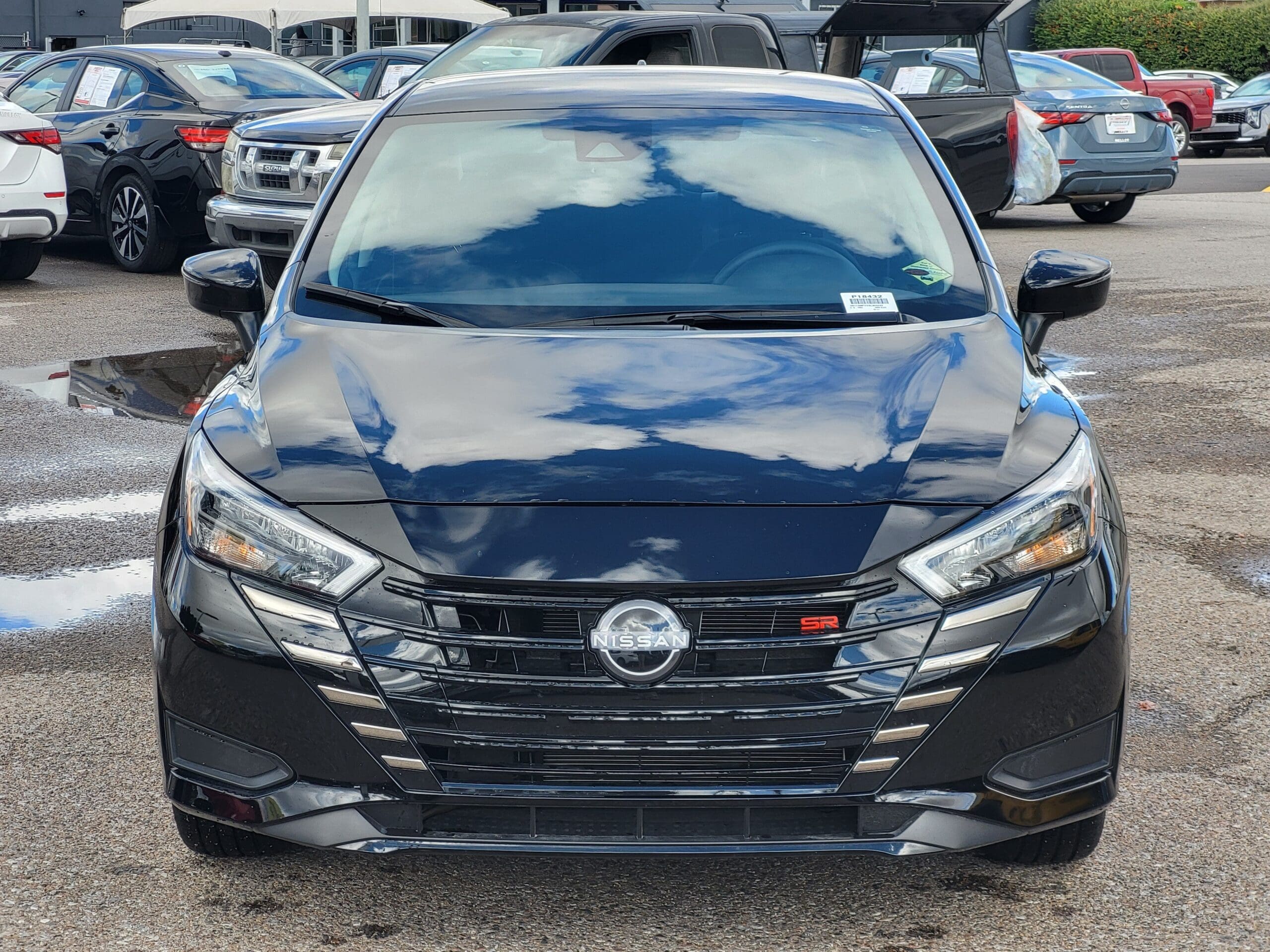 2025 Nissan Versa - Image 3