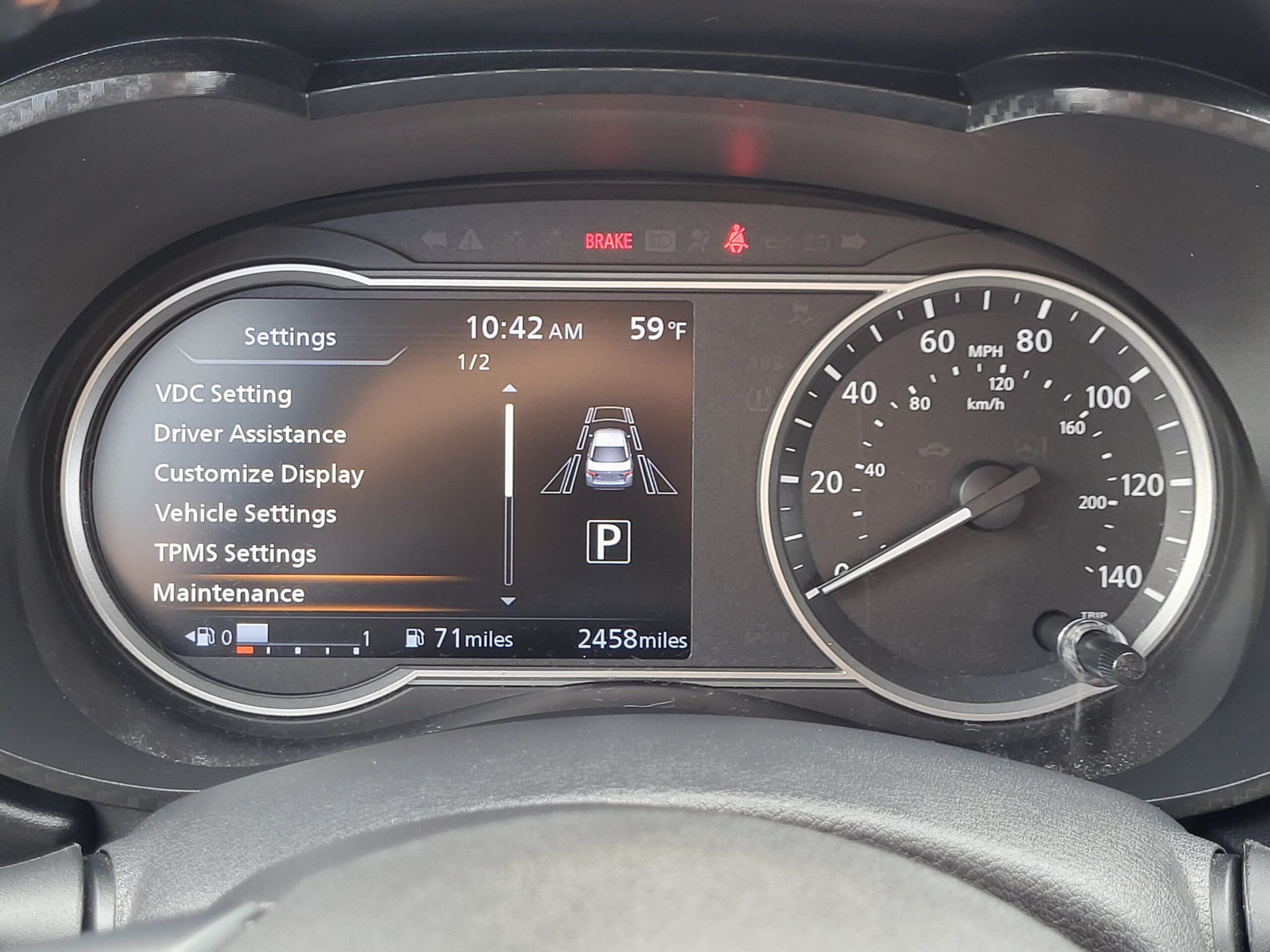 2025 Nissan Versa - Image 12