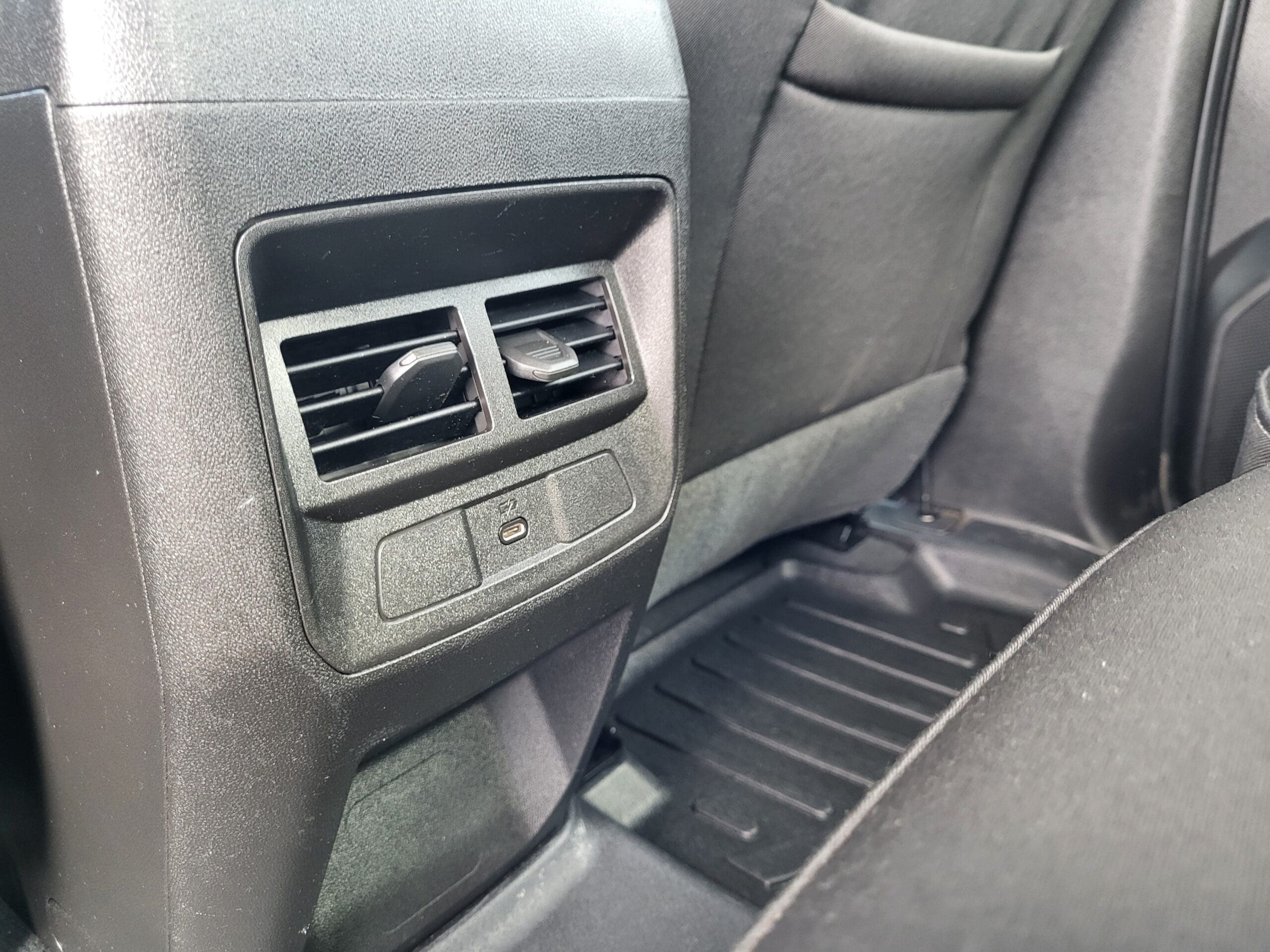 2023 Chevrolet Colorado - Image 26