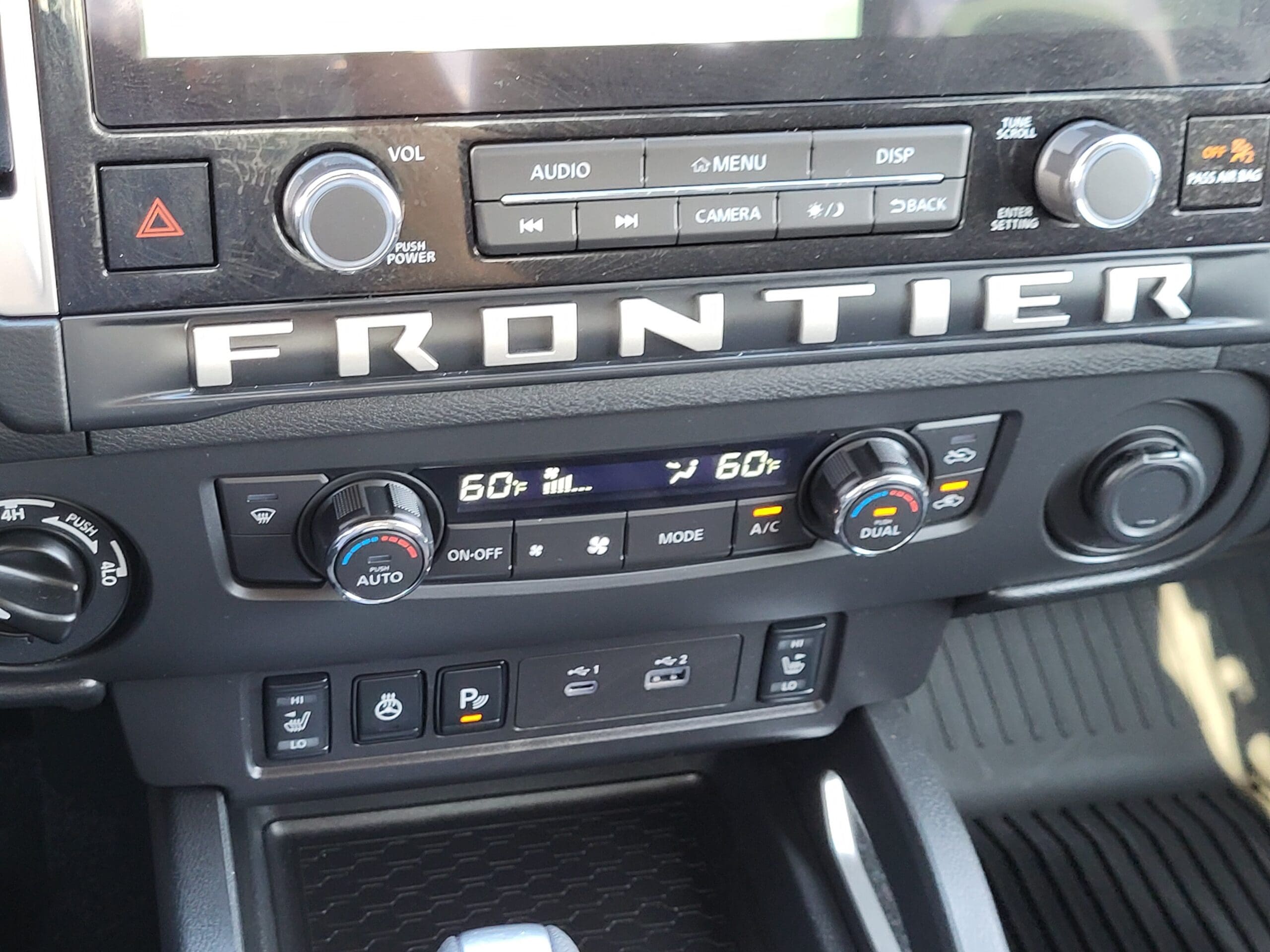 2026 Nissan Frontier - Image 18