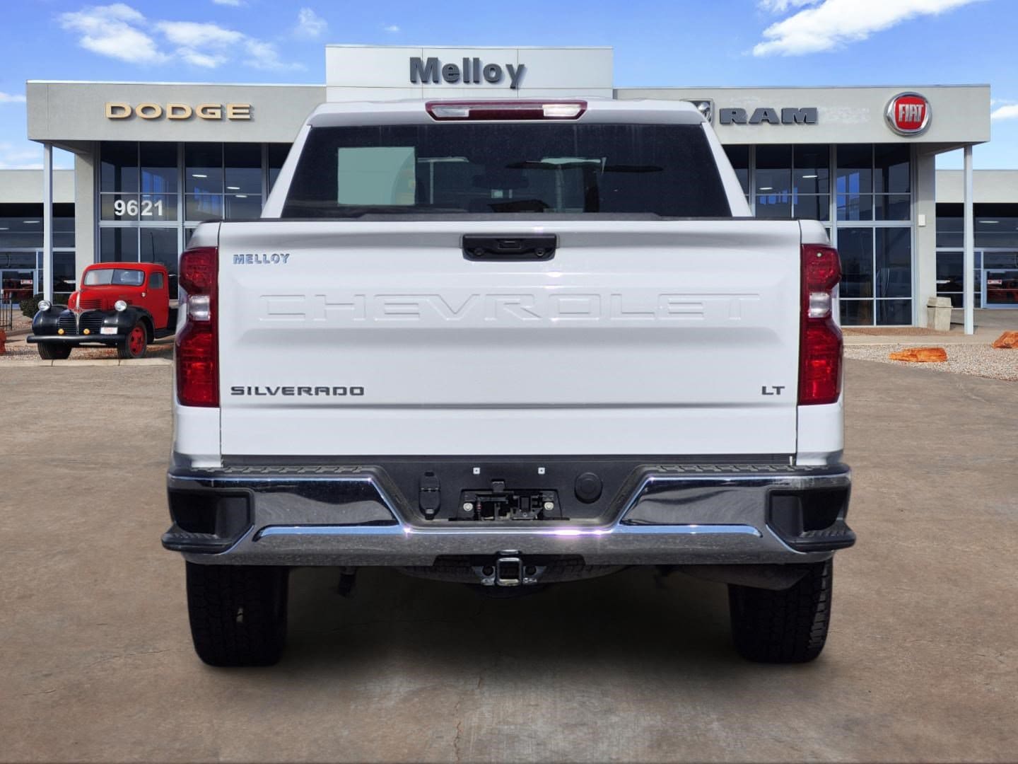 2025 Chevrolet Silverado 1500 - Image 7
